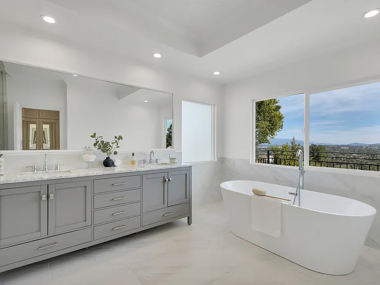 5952 Woodland View Dr — Photo 11