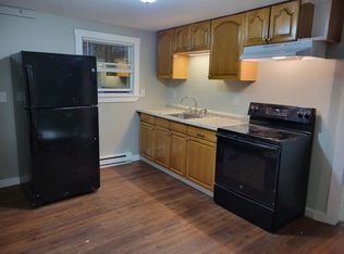 71 S Main St #71, Moosup, CT 06354