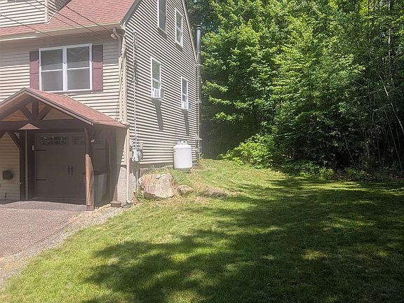 3rd image of 26 Berndorf Avenue