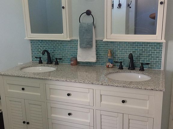 Master Vanity