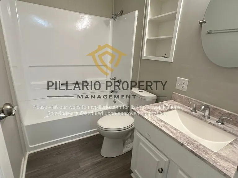 8523 E 42nd St — Photo 24
