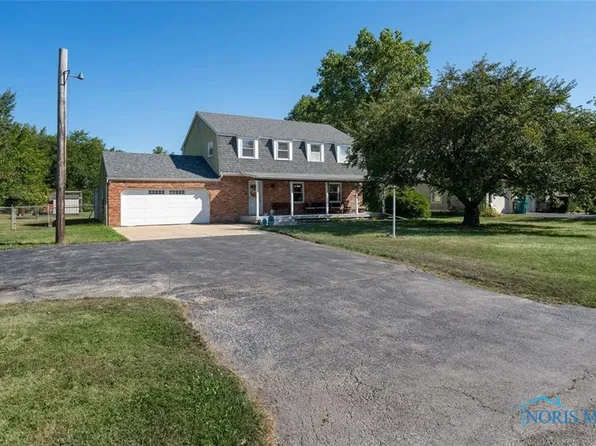 10154 Avenue Rd, Perrysburg, OH 43551