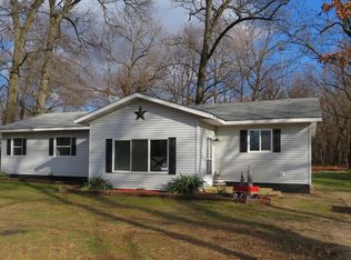 69505 Thomas Rd, White Pigeon, MI 49099