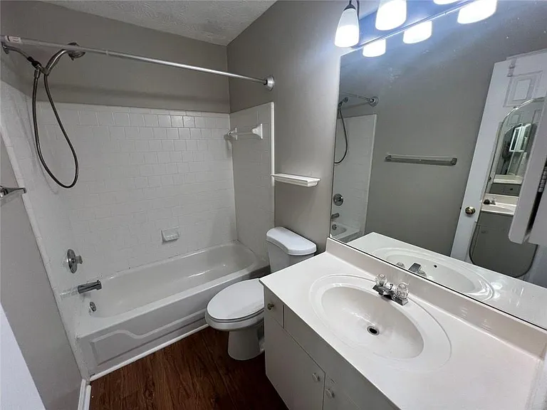 3770 Oak Park Dr — Photo 12