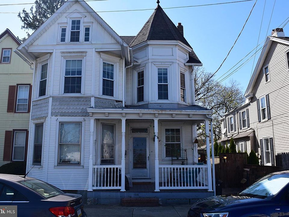 1st image of 108 S Spruce St