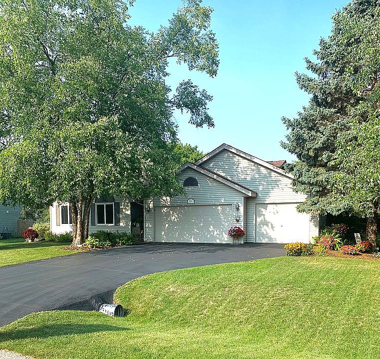 1st image of 126 Bristlewood Ct