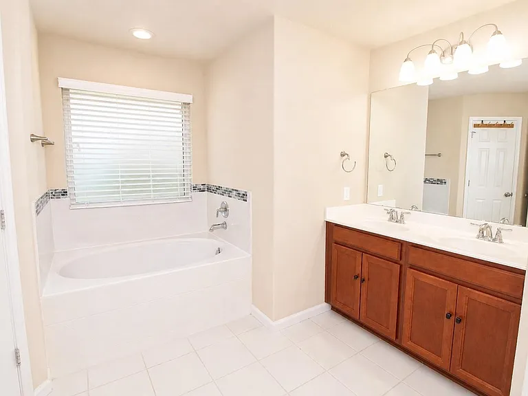 18822 Fairy Wren Ln — Photo 9