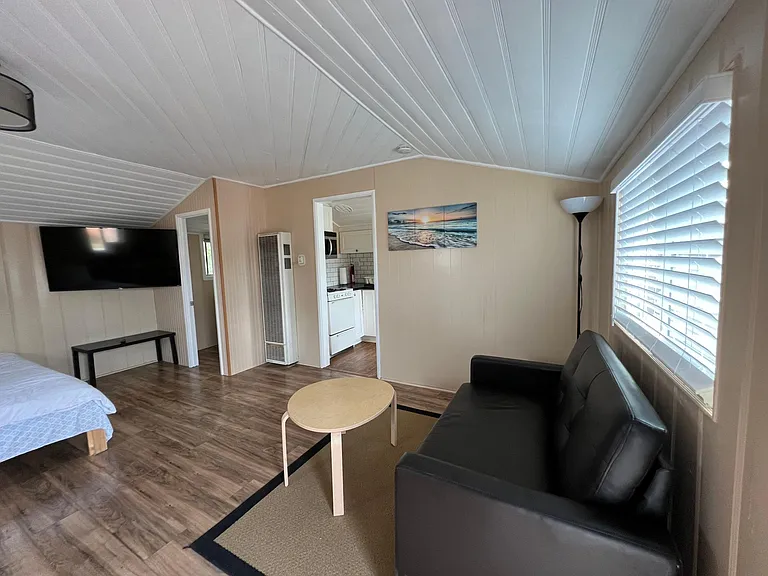 2690 Daisy Ave #1/2 — Photo 5