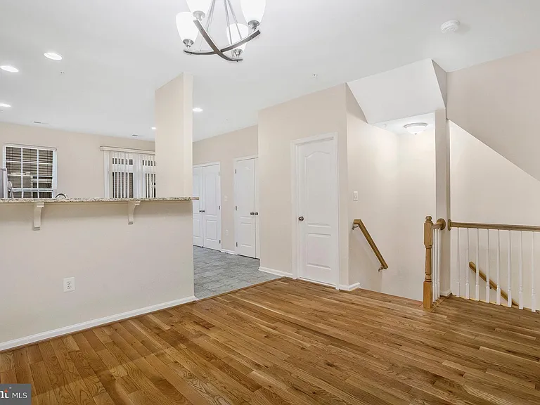 1612 Fernwood Dr — Photo 12