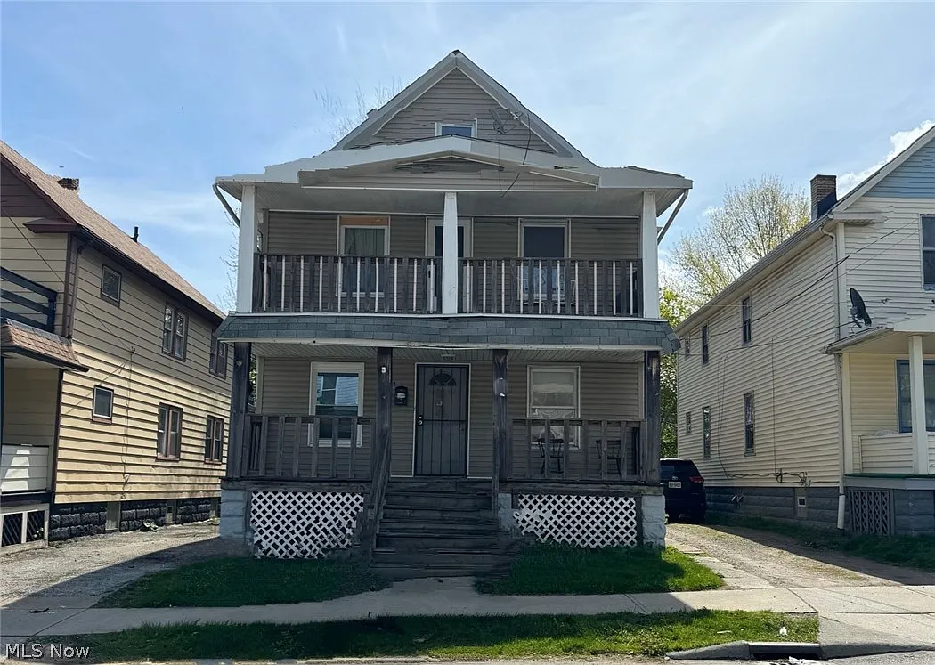 3471 W 63rd St photo 1