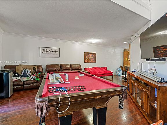 2nd image of 10057 Romaine Cir N