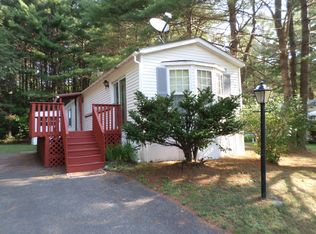32 Monarch Dr, Augusta, ME 04330