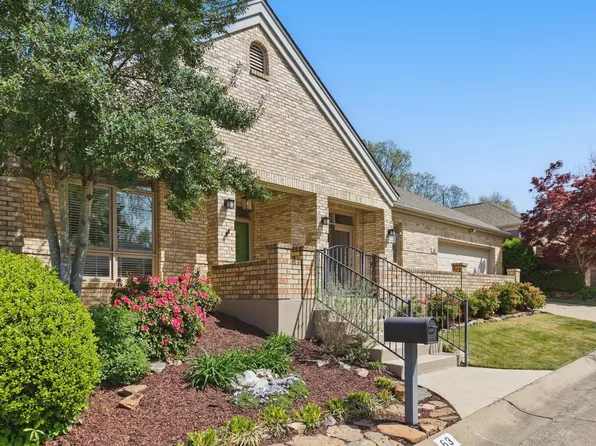 63 Hunters Green Cir, Little Rock, AR 72211