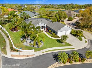 590 Willowgreen Ln, Titusville, FL 32780