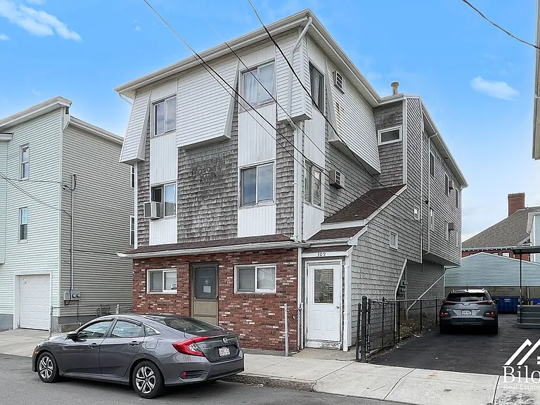 311 Jencks St — Photo 8