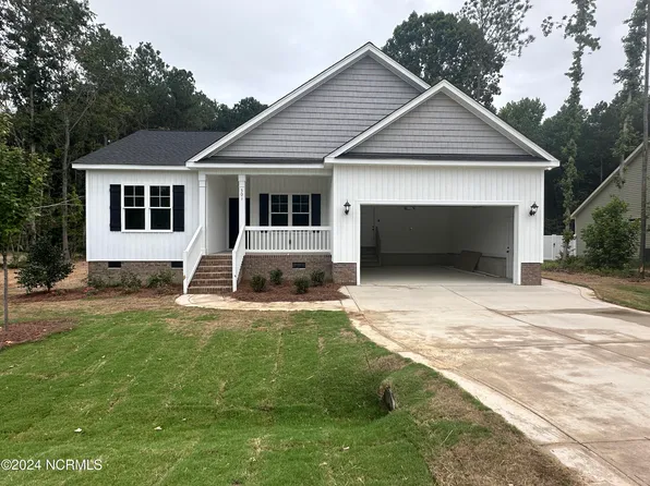 301 Pepperdam Street, Smithfield, NC 27577