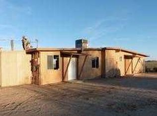 57524 Reche Rd, Landers, CA 92285