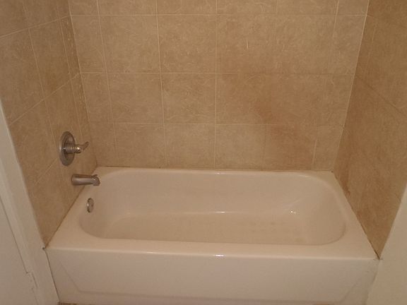 5th image of 4154 N Graham Ave