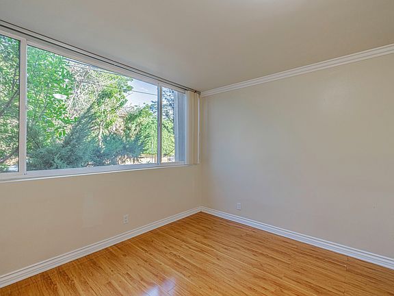 5th image of 5411 Tyrone Ave APT 104