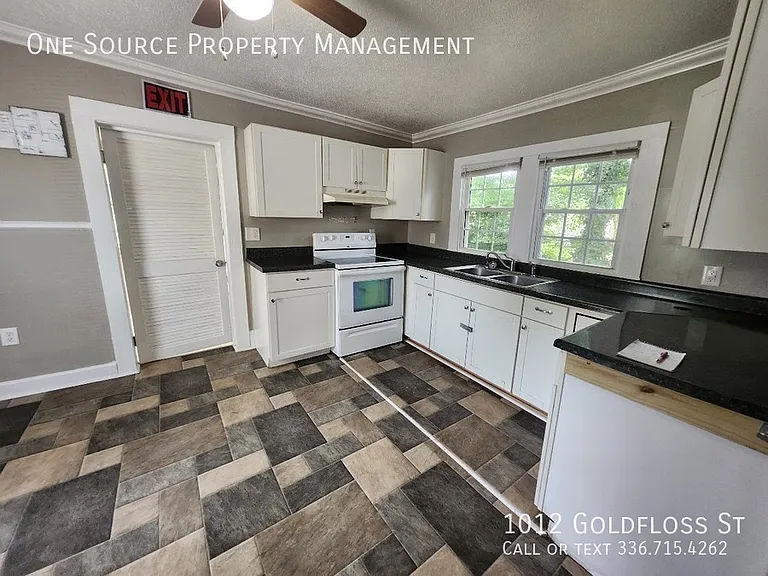 1012 Goldfloss St — Photo 13