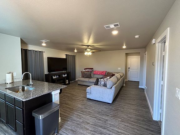 4th image of 6202 Appaloosa Ln