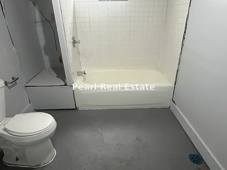 11640 Somerset Ave — Photo 12