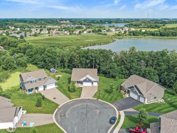 1080 Lakewood Ct, Nya, MN 55397