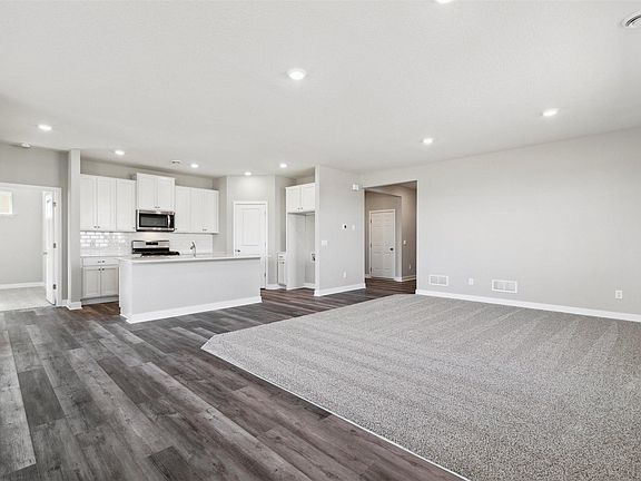 7th image of this home