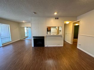 2486 Larkspur Ln APT 190, Sacramento, CA 95825