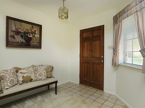 5th image of 3006 Flower Field Ln