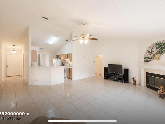 5th image of 12318 Bucks Harbor Dr S