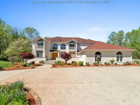 29 Quarry Rdg, Charleston, WV 25304