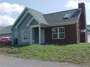 309A Kittery Ridge Dr, New Castle, PA 16101
