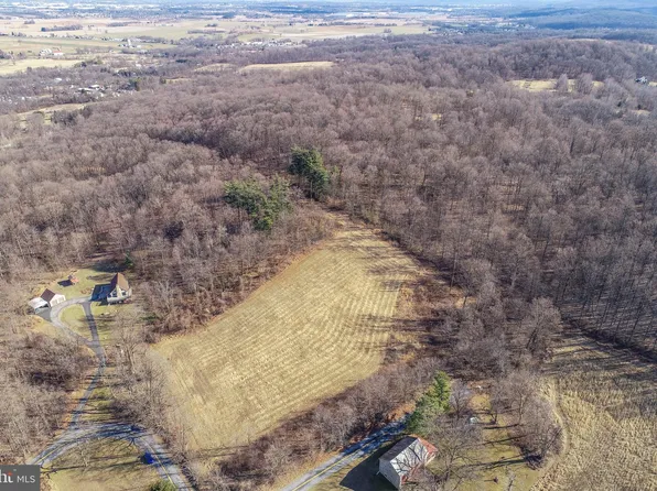 0 Locust St, Mertztown, PA 19539