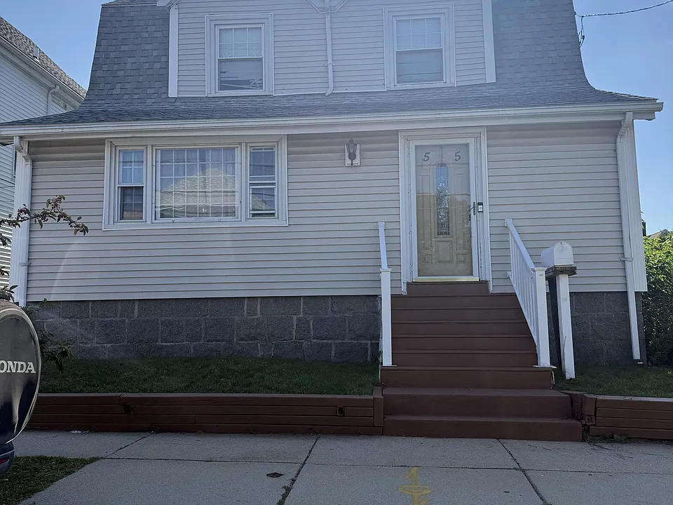 55 Metropolitan Ave