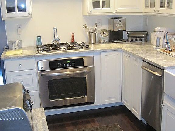 STAINLESS STEEL APPLIANCES