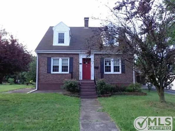 130 W High St, Lebanon, KY 40033