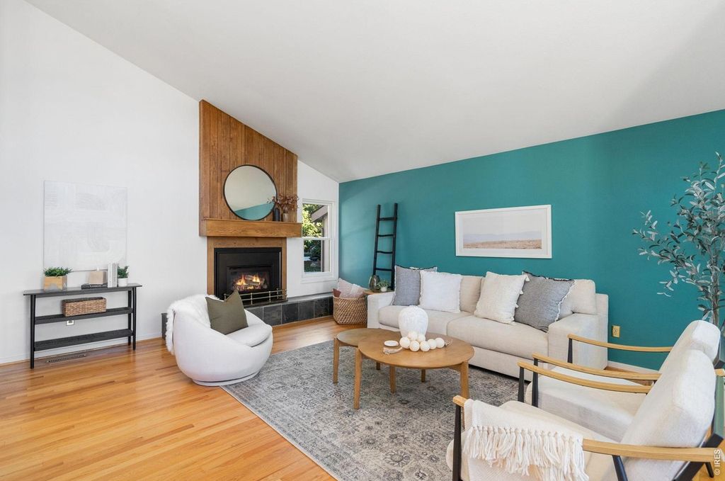 601 Warren Lndg