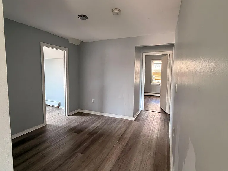 63 Annawan St #3 — Photo 5