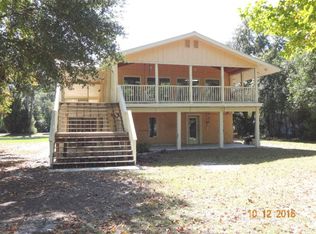 606 W Canal Dr, Gulf Shores, AL 36542