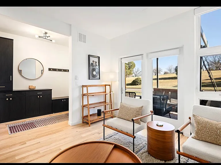 2543 S Sherman St — Photo 12