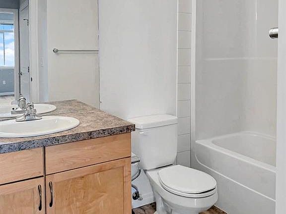 5th image of 160 S Moberly Rd #201