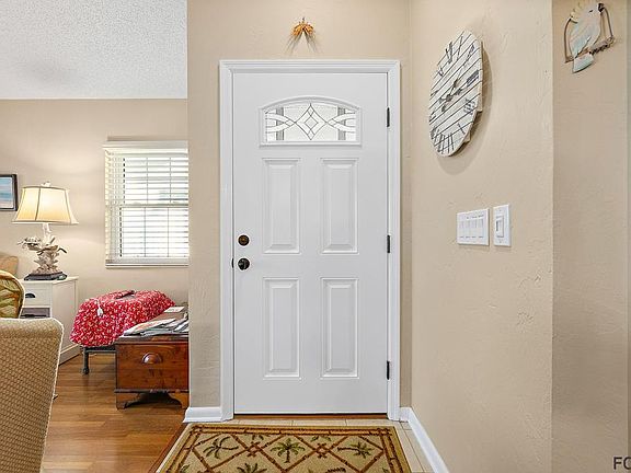 4th image of 13 Nantucket Dr