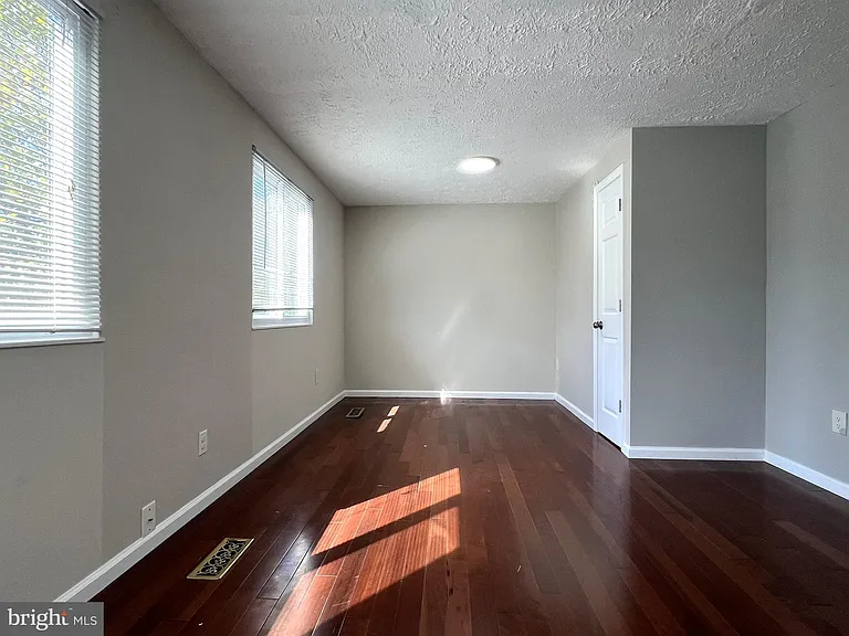 11020 Outpost Dr — Photo 21