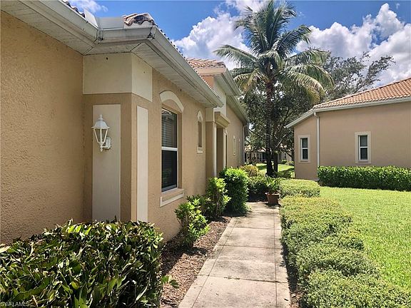 2nd image of 8161 Sanctuary Dr #70-2
