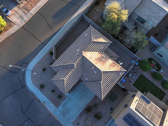 3rd image of 4914 N 108th Ave