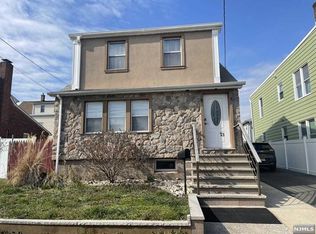 73 Lester St FLOOR 1, Wallington, NJ 07057