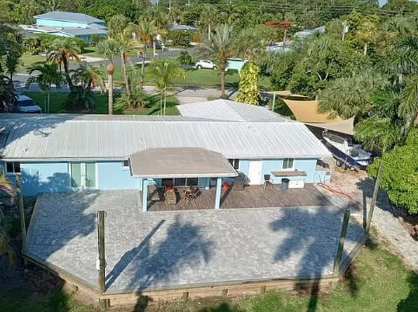 515 SE Krueger Pkwy, Stuart, FL 34996