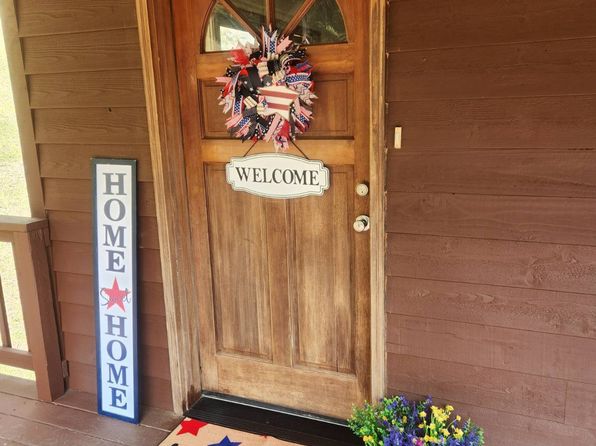 963 Ivydale Rd, Clay, WV 25043