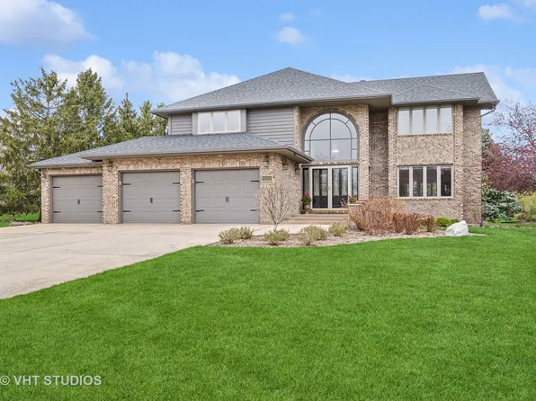 24536 Ganton Ct, Naperville, IL 60564
